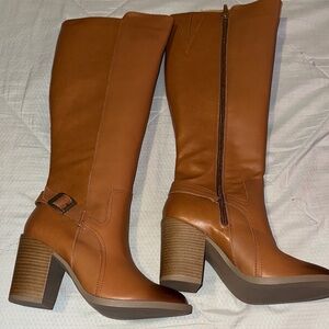 Brown Knee-High Women's Boots